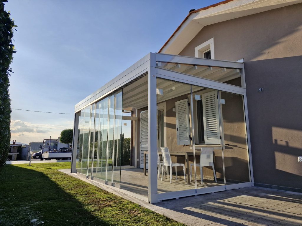 Pergola con Tenda ad impacchettamento